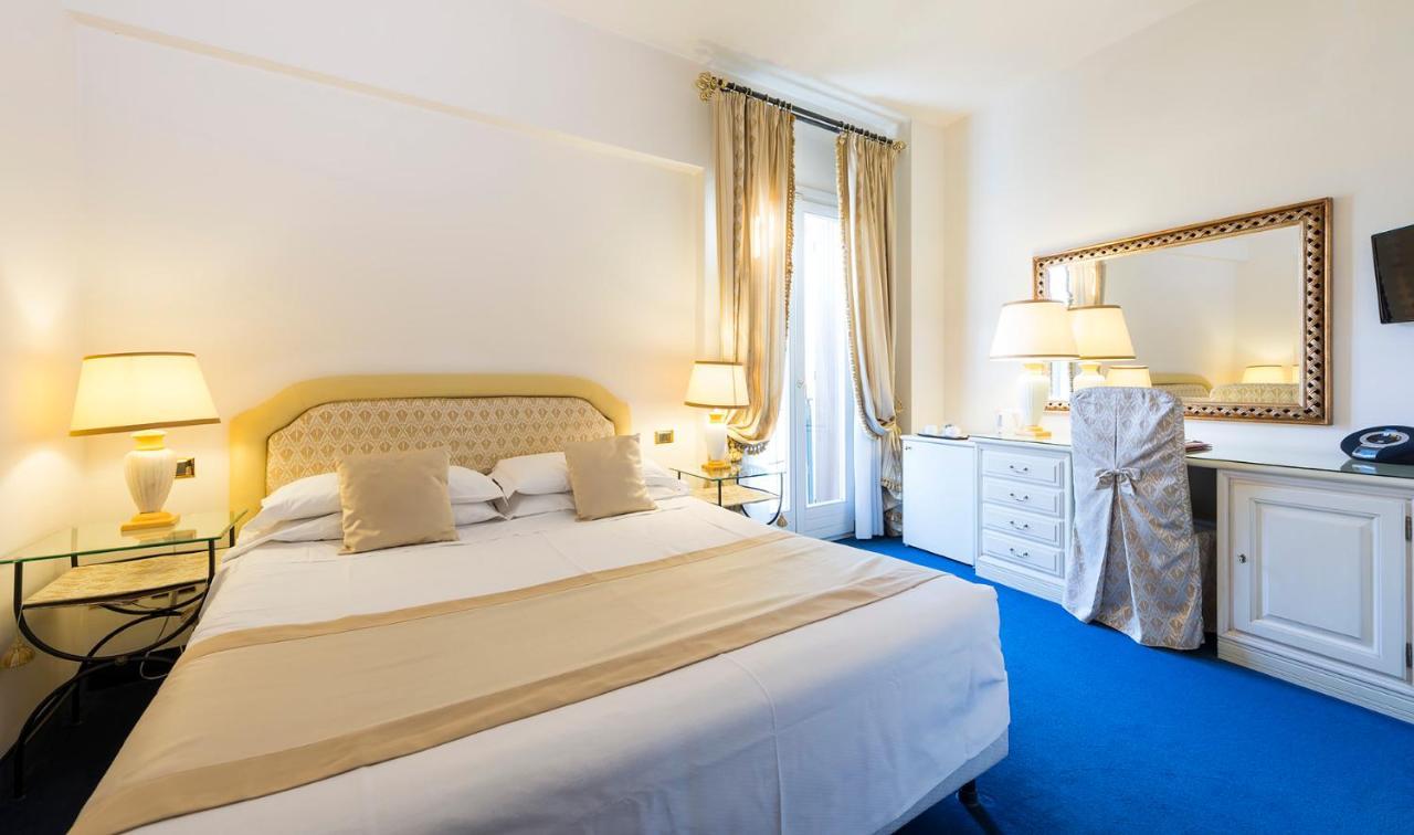 Hotel 4 Stagioni Sensus Spa Bardolino Esterno foto